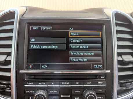 Porsche Cayenne 3.0 Cayenne V6 D Tiptronic S 4WD 5dr 57