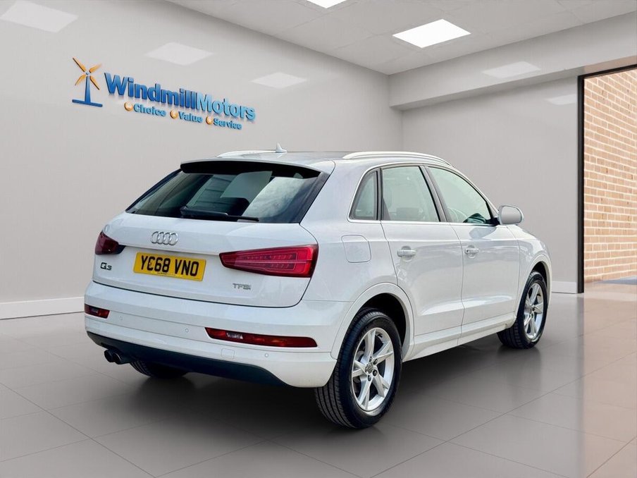 2018 Audi Q3 — image 10