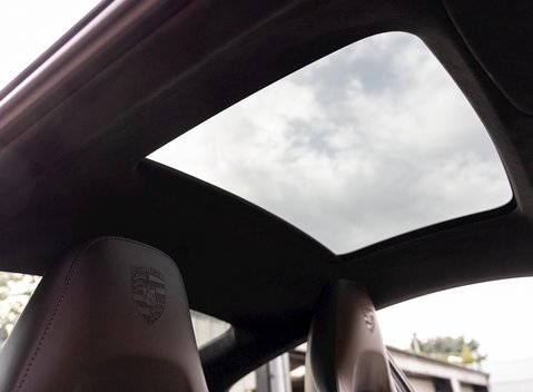 Porsche 911 (991.2) Turbo S 14