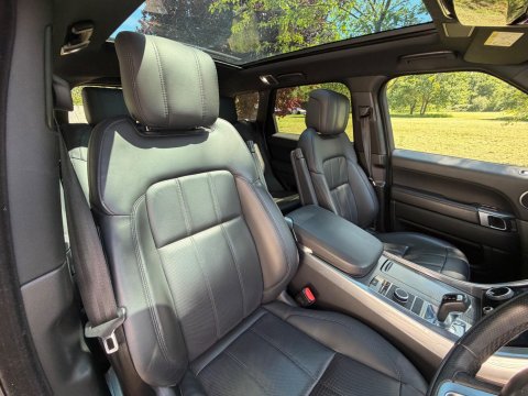 Land Rover Range Rover Sport HSE DYNAMIC 31