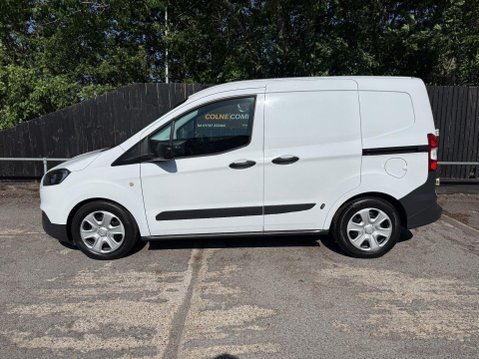 Ford Transit Courier TREND TDCI 5