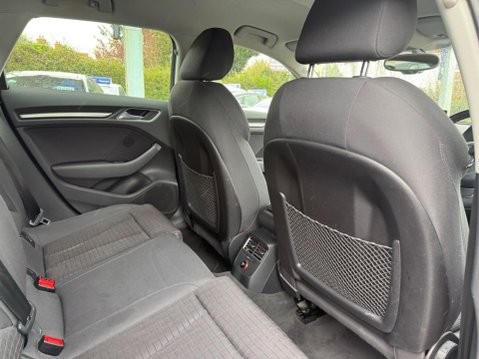 Audi A3 2.0 TDI Sport Sportback S Tronic Euro 5 (s/s) 5dr 25