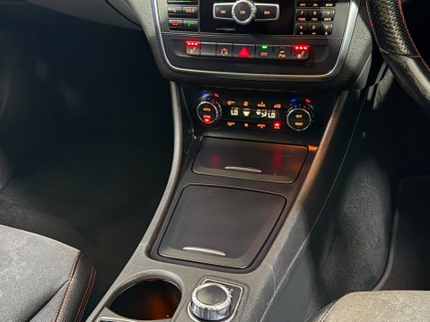 Mercedes-Benz CLA Class CLA220 CDI AMG SPORT AUTOMATIC 14