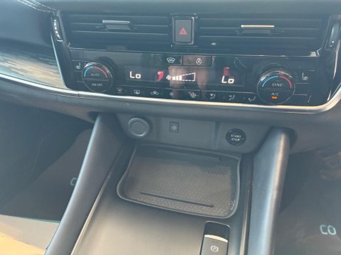 Nissan Qashqai 1.5 h e-POWER Tekna Auto Euro 6 (s/s) 5dr 27