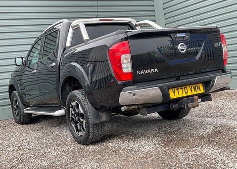 Nissan Navara DCI TEKNA SHR DCB 10