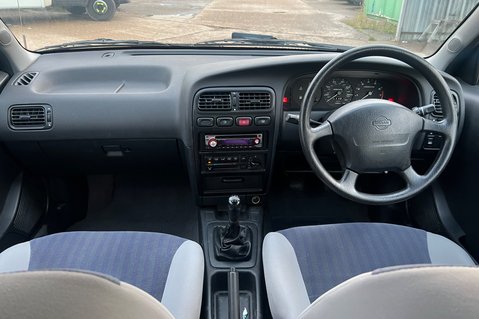 Nissan Primera GX - TWO OWNERS FROM NEW!!!  PX TO CLEAR - MOT OCTOBER 6