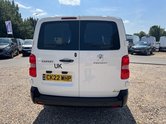 Peugeot Expert AUTO XLWB L3H1 Low Roof Professional Premium 3100 Air Con EURO 6 7