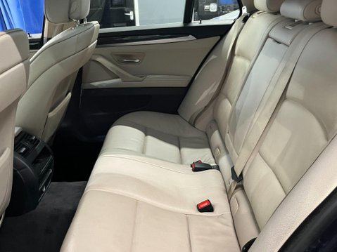 BMW 5 Series 2.0 520d SE Touring Euro 5 5dr 23
