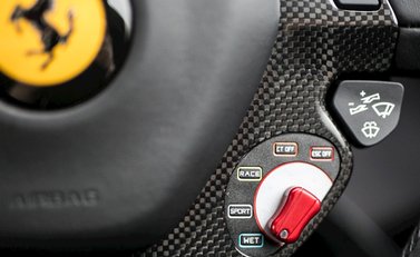 Ferrari F12 Berlinetta 34