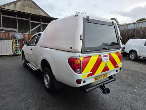 Mitsubishi L200 DI-D 4X4 4LIFE CLUB CAB 6