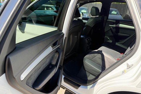 Audi Q5 TDI QUATTRO S LINE - PANORAMIC SUNROOF -TECH PACK -VIRTUAL COCKPIT 30