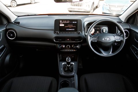 Hyundai KONA T-GDI SE CONNECT MHEV 3
