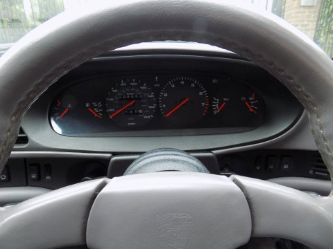 Porsche 968 COUPE 56