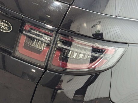 Land Rover Discovery Sport 1.5 Discovery Sport R-Dynamic SE P300e Auto 4WD 5dr 44