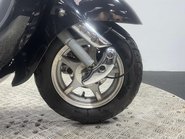 Lexmoto Valencia 2013 8K RUNNING CUSTOM SCOOTER LEARNER SCOOTER 125CC BIKE 25