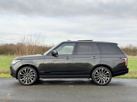 Land Rover Range Rover 4.4 SD V8 Autobiography Auto 4WD Euro 5 5dr 19