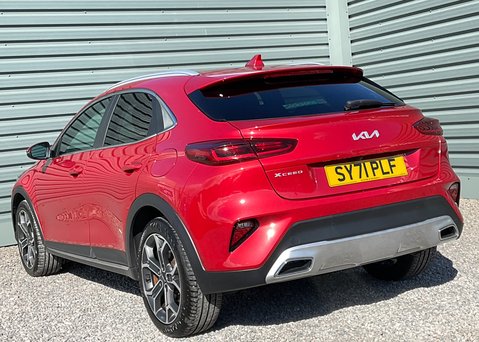 Kia Xceed 1.5 T-GDi ISG '3'  11