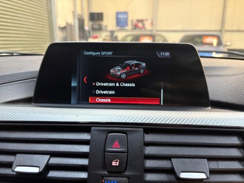 BMW 3 Series 2.0 320i M Sport Shadow Edition Auto Euro 6 (s/s) 4dr 33