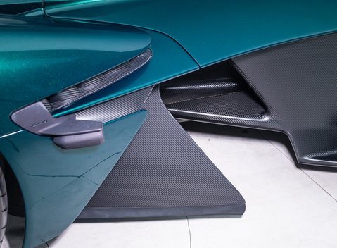 Aston Martin Valkyrie 42