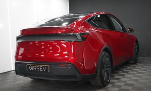 Tesla Model Y RWD Standard Range Ultra Red GROK AI Rear Screen Heated & Vented Seats VATQ 6