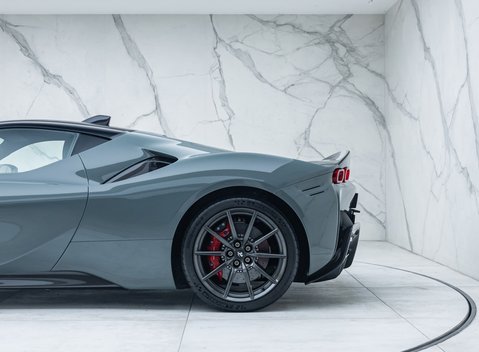 Ferrari SF90 Stradale ASSETTO FIORANO 37