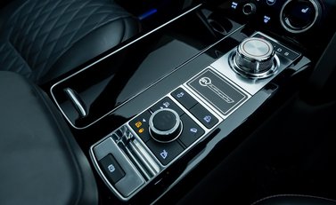Land Rover Range Rover 5.0 V8 SVAutobiography Dynamic 30