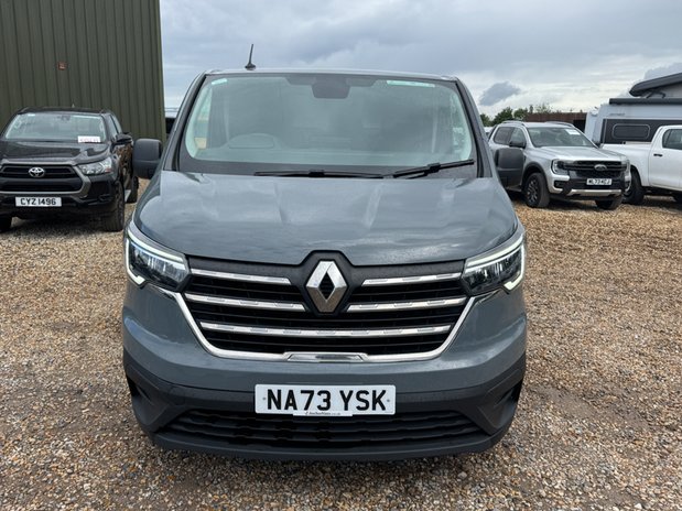 Renault Trafic SWB L1H1 [SOLD MM] Low Roof Business Plus SL28 Air Con Sensors EURO 6 4
