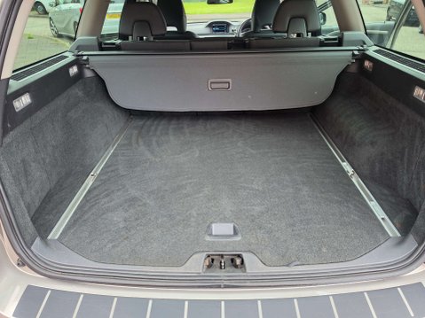 Volvo V70 1.6 V70 Business Edition D2 Auto 5dr 17