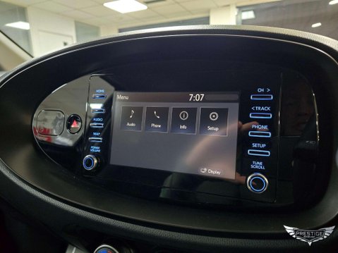 Toyota Aygo X 1.0 VVT-i Pure Euro 6 (s/s) 5dr 33