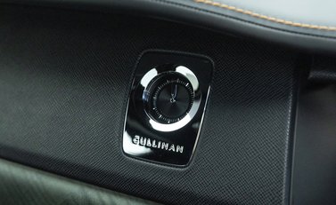 Rolls-Royce Cullinan 23