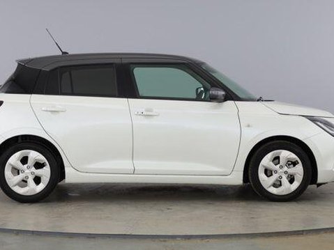 Suzuki Swift MOTION 4
