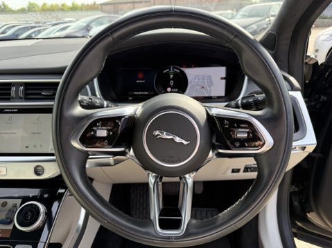 Jaguar I-Pace 400 90kWh HSE Black SUV 5dr Electric Auto 4WD (400 ps) 28