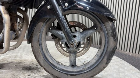 Suzuki Inazuma GW 2013 13K GOOD RUNNING PROJECT BIKE SPARES OR REPAIR 250CC A2 14
