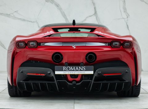 Ferrari SF90 Stradale 5