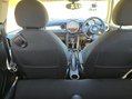 Mini Hatch 1.6 Cooper Steptronic Euro 5 3dr 42