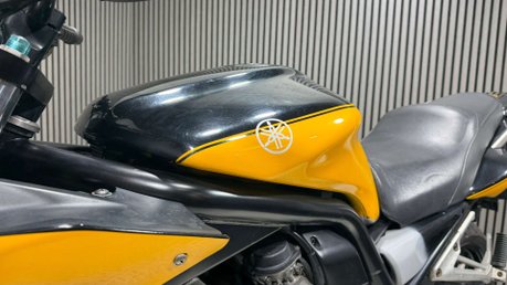 Yamaha FZS1000 FAZER 2002 HIGH MILES RUNNING PROJECT BIKE 1000CC TOURER 12