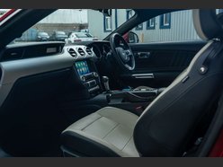 Ford Mustang 5.0 Mustang GT Auto 2dr 9