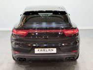 Porsche Cayenne 3.0T V6 Coupe 5dr Petrol TiptronicS 4WD Euro 6 (s/s) (340 ps) 23