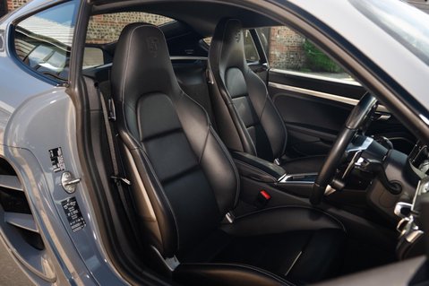 Porsche 718 Cayman 2.0T Style Edition PDK Euro 6 (s/s) 2dr 3