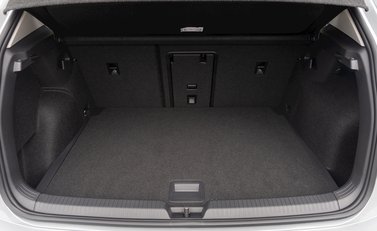 Volkswagen Golf 8 2.0 TDI Style 29