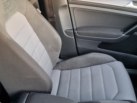 Volkswagen Golf R LINE EDITION TDI BLUEMOTION TECHNOLOGY 24
