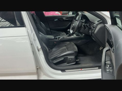 Audi A4 2.0 A4 Black Edition 35 TFSI 4dr - NATIONAL DELIVERY* 11