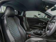 Audi R8 5.2 FSI V10 Spyder 2dr Petrol S Tronic quattro Euro 6 (s/s) (570 ps) 56