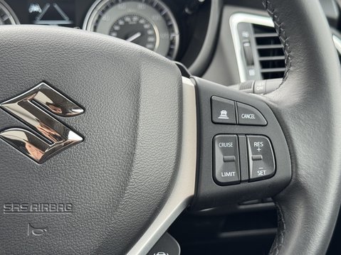 Suzuki S-Cross 1.5 Hybrid Ultra ALLGRIP 5dr AGS 29