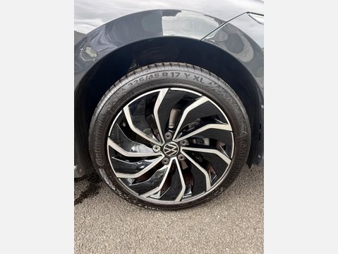 Volkswagen Golf 2.0 TDI Life Euro 6 (s/s) 5dr 13
