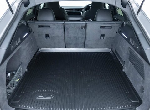 Audi RS6 Avant Performance Carbon Vorsprung 38