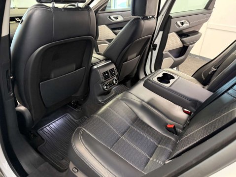 Land Rover Range Rover Velar 3.0 Range Rover Velar HSE D300 Auto 4WD 5dr 58