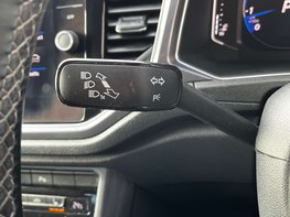 Volkswagen T-Roc 1.5 T-Roc R-Line TSi Evo Semi-Auto 5dr 63