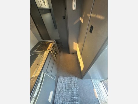 Iveco Eurocargo RACE TRUCK RACE VAN MOTORHOME 6 BERTH 18