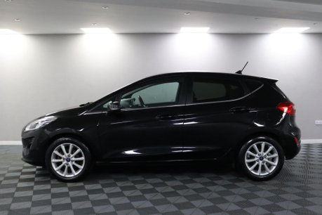 Ford Fiesta TITANIUM X 18